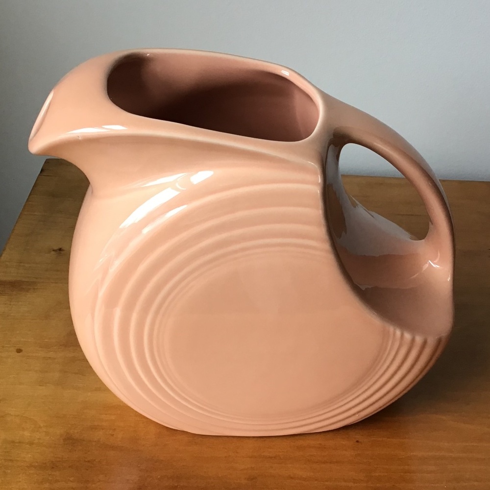 Fiestaware Disc Pitcher Vintage Apricot Peach Color